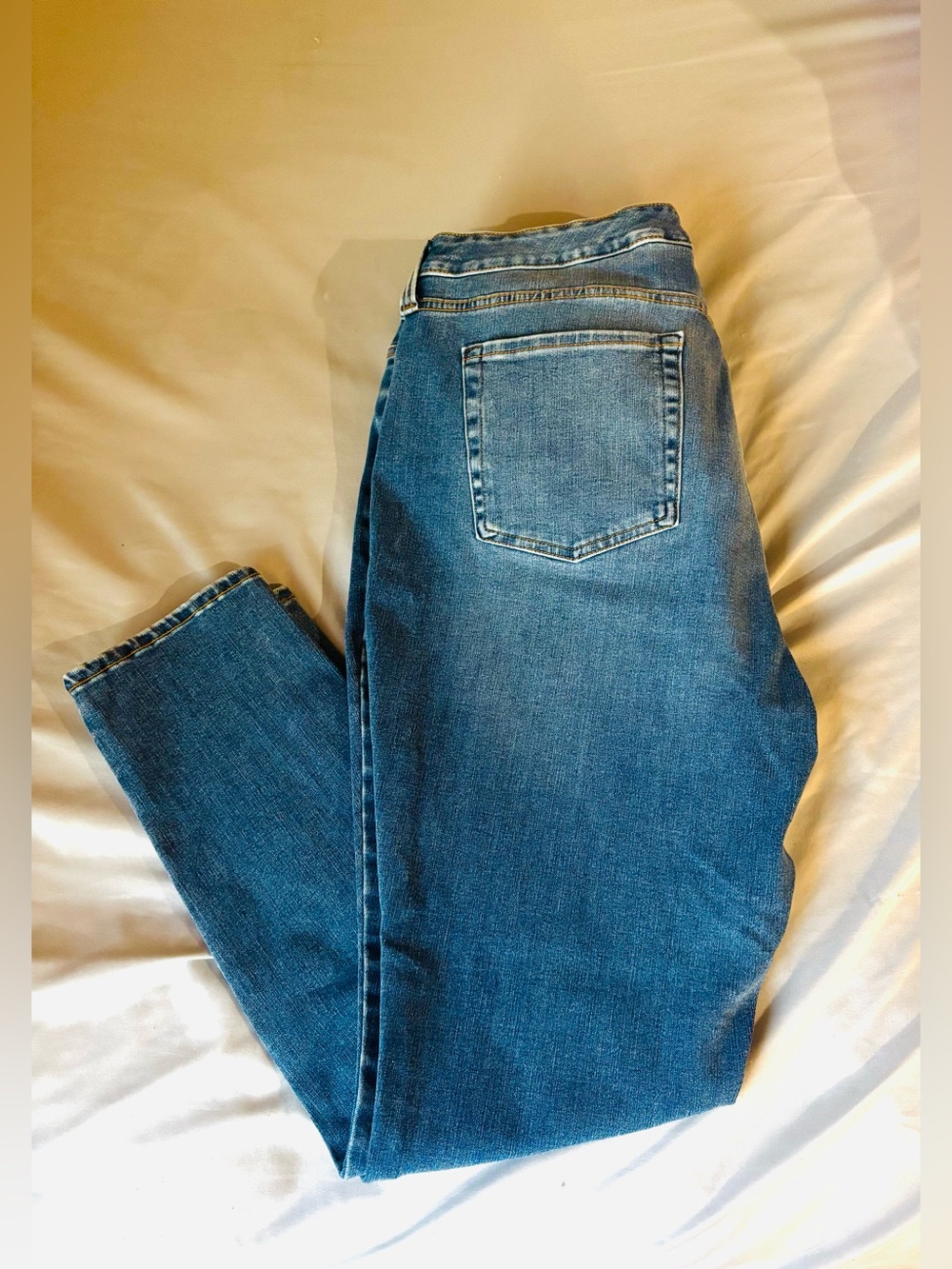Jeans - Picture 2 of 3